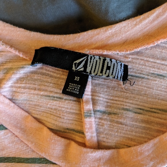 Volcom peach long sleeve slightly cropped tee - Picture 3 of 3